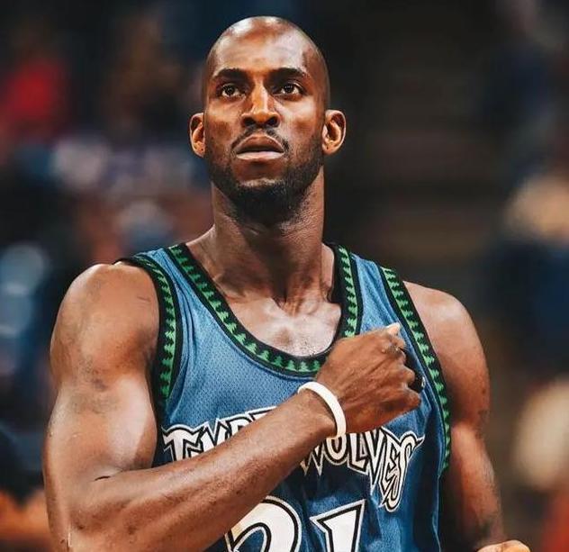 欧宝体育网页版-明尼苏达森林狼发布备战花絮；加时末段完成体检；社区盾任务艰巨；纪律约束更严格